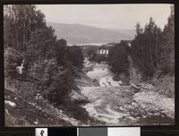 223. 1315. Lillehammer, Parti af Mesnaelven - no-nb digifoto 20160112 00020 bldsa AL1315.jpg