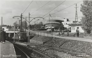 1421 Smestad. Røabanen - no-nb digifoto 20150916 00079 bldsa PK05227.jpg