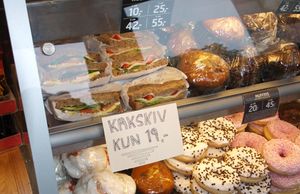 14903cr kakskiv (7-11, krysset Munkegt-Dronningensgt,Trh).jpg