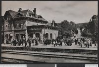 142. 14 Lillehammer. Jernbanestasjonen - no-nb digifoto 20151130 00218 bldsa PK35869.jpg