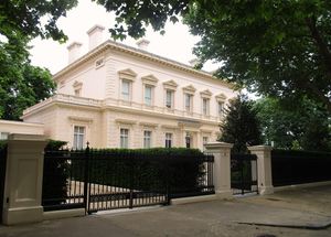 15 Kensington Palace Gardens London 2017.jpg