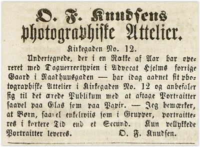 1858: Knudsen annonserer i Aftenbladet