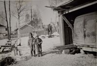 Westlie, Lindheim, Hjellum 1963 - Ingrid, Arne. Foto: Annar Westlie