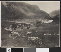 156. 1 Saaheim seet fra Sølvolden - no-nb digifoto 20160412 00202 bldsa EYDE 5 07B 060.jpg