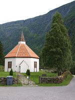 19. 20039 Romfo krk (bygd 1821).jpg