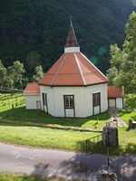 29. 20059 Romfo krk (bygd 1821).jpg