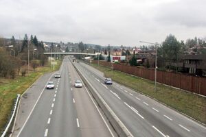 20231202142539!Østre Aker vei ved Stovner Oslo 2011 red.jpg