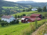 23. 21038 134-1 Sogarn Hov.jpg