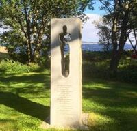 395. 22. juli 2011. Lokale minnesmerker. Mandal. Fotografert av Elin Heio Kobro, 23.07.2019..jpg