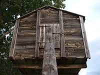 Njalla ved Silvermuseet i Arjeplog. Foto: Olve Utne (2012).