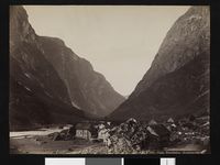 25. 344. Sogn, Nærødalen, Jordalsnuten - NB bldsa AL0344.jpg