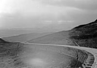 Okkupasjonsmaktens tretunneler over Kvænangsfjellet ble i stor grad bygget av tømmer fra Reisadalen. Foto: NTRM