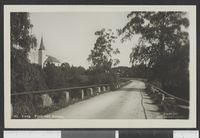 333. 406 Vang. Parti ved Kirken - no-nb digifoto 20150720 00308 bldsa PK25596.jpg