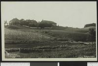 Gård i Gansdalen. Foto: J.H. Küenholdt AS