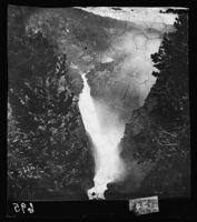 72. 463. Rjukan-fossen - NB bldsa OTO0695 A.jpg