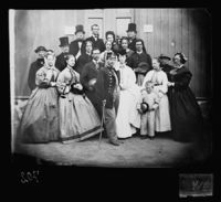 14. 474. Sandefjord. Gruppe på hoteltrappen - NB bldsa OTO0702 A.jpg