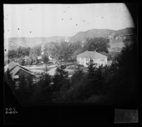 13. 481b. Sandefjord. Kirke og prestegård - NB bldsa OTO0222 A.jpg