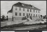 83. 4998 Årnes skole - no-nb digifoto 20150901 00216 bldsa PK23630.jpg