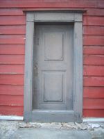Bakdør. Foto: Olve Utne (2008).