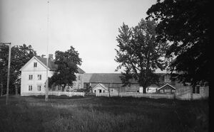 59-1 Holte, V. Toten. Riksantikvaren 1920.jpg