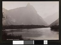 136. 653. Romsdalen, Romsdalshorn - no-nb digifoto 20151109 00007 bldsa AL0653.jpg