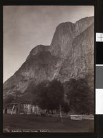 178. 736. Romsdalen, Øveraas Skydsst., Erisfjord - no-nb digifoto 20151109 00141 bldsa AL0736.jpg