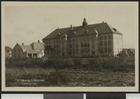 15. 770 Skolen. Lillestrøm - no-nb digifoto 20150903 00005 bldsa PK23906.jpg