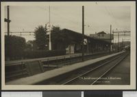 6. 778 Jernbanestasjonen. Lillestrøm - no-nb digifoto 20150903 00007 bldsa PK23983.jpg