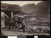 81. 796. Søndmør, Fra Merok, Gejranger - no-nb digifoto 20151112 00014 bldsa AL0796.jpg