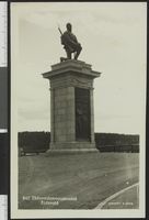 79. 842 Eidsvoldsmonumentet Eidsvold - no-nb digifoto 20150825 00194 bldsa PK22879.jpg