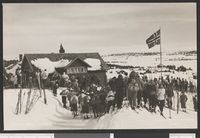 151. 84 Gråten sæter, Sjusjøen - no-nb digifoto 20150813 00002 bldsa PK26166.jpg