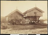 5. 8990 Stabur paa Bolkesjø, Telemarken - no-nb digifoto 20160405 00131 bldsa L KK0252.jpg