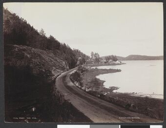 9456 Parti ved Kile - no-nb digifoto 20160304 00063 bldsa L KK0142.jpg