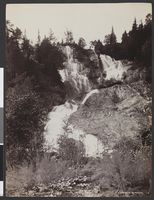 61. 9608 Kvenfossen mellem Støren og Præsthus - no-nb digifoto 20160304 00072 bldsa L KK0151.jpg