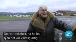 A. Larsen etter flyturen.PNG