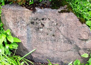 Adolph Kielland gravminne Ullern.jpg