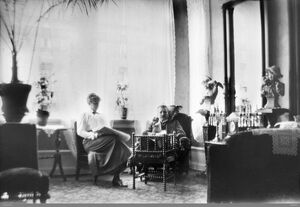 Agda og theodor hansen.jpg