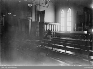 Akershus fengselskirken interiør.jpg