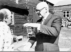 Alf Tuomainen og president Kekkonen.jpeg