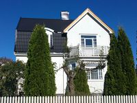 13. Amtmann Michelets vei 13 (Larvik).jpg