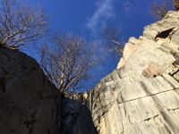 Frå brynesteinsbrotet i Eidsborg. Foto: Anne Gundersen (2018)