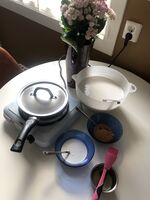 Appam laget på en kokeplate med en stekepanne i Oslo.