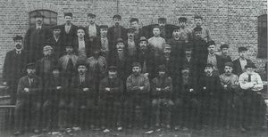 Arbeidere Drammenselven 1903.jpg