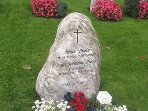 Arne Prøis gravminne Ullern.jpg