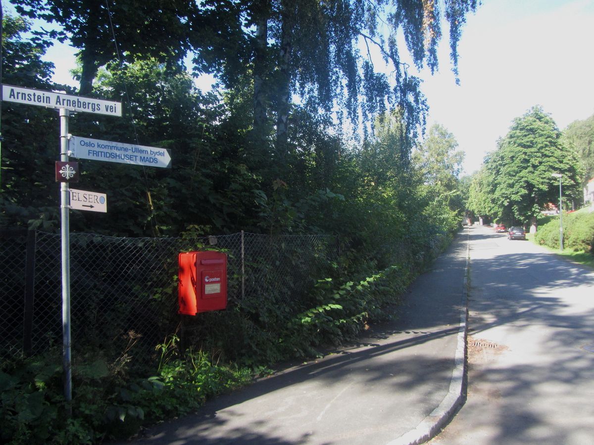 Arnstein Arnebergs vei (Oslo) lokalhistoriewiki.no