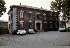 Artilleriets kontorbygning.jpg