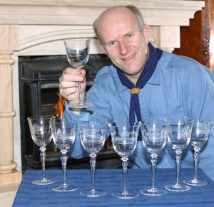 Askerglass og speiderleder Finn Simonsen.jpeg