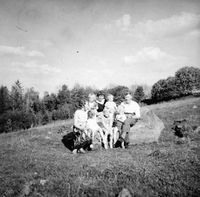 70. Askjumbeitet stein.jpg