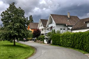 Bærum Løkebergtunet 230805.jpg