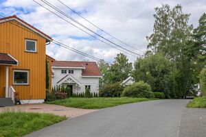 Bærum Maarveien 230801.jpg